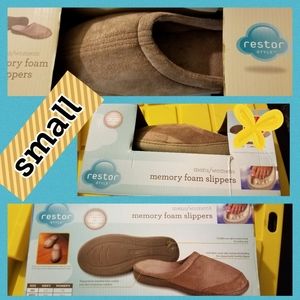Memory Foam Slippers (small)